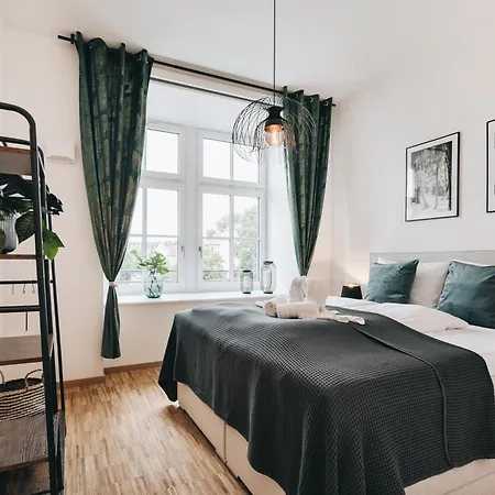 Oasis - Wohnen In - Netflix - Tiefgarage - Dachterrasse * 德累斯顿