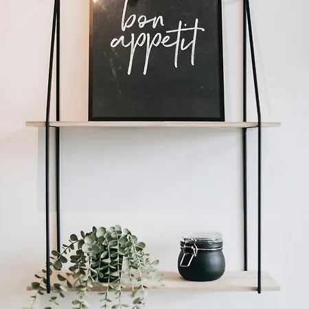 Oasis - Wohnen In - Netflix - Tiefgarage - Dachterrasse アパート *