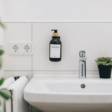 Oasis - Wohnen In - Netflix - Tiefgarage - Dachterrasse Appartamento