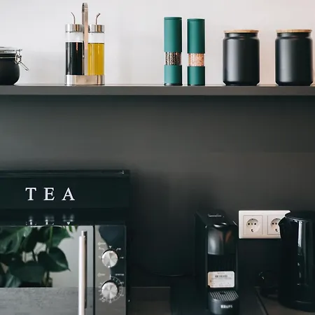 Appartamento Oasis - Wohnen In - Netflix - Tiefgarage - Dachterrasse Dresda