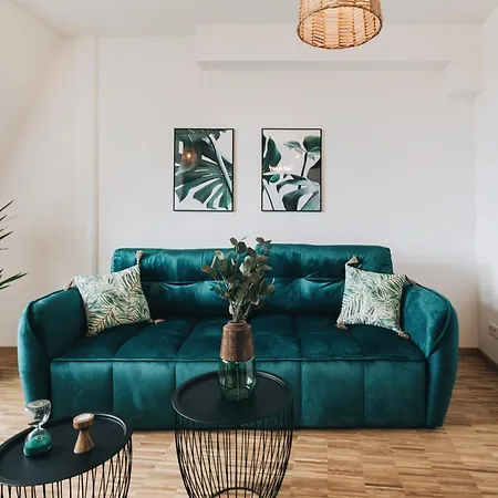 Oasis - Wohnen In - Netflix - Tiefgarage - Dachterrasse アパート