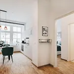 Oasis - Wohnen In - Netflix - Tiefgarage - Dachterrasse ドレスデン