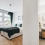 Oasis - Wohnen In - Netflix - Tiefgarage - Dachterrasse ドレスデン