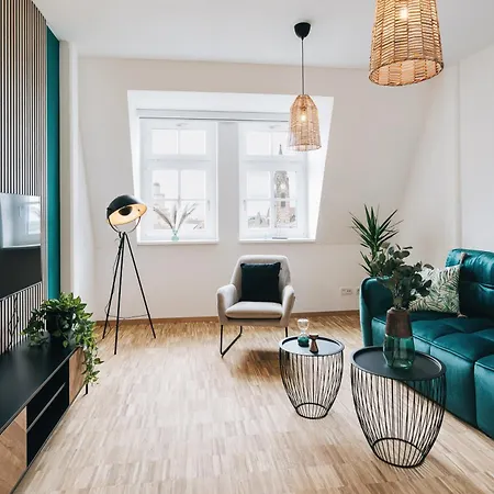 Oasis - Wohnen In - Netflix - Tiefgarage - Dachterrasse * Dresden