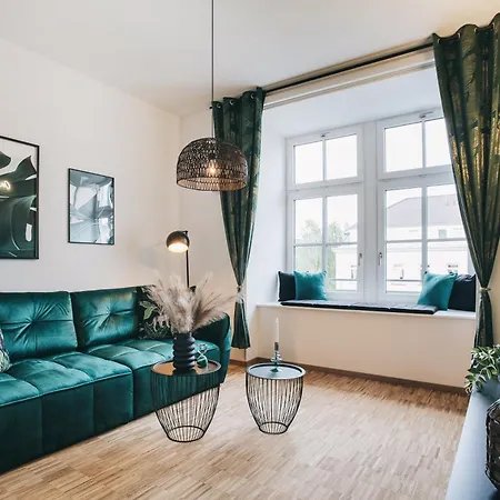 Oasis - Wohnen In - Netflix - Tiefgarage - Dachterrasse